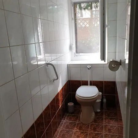 טיהאני Villa Reka מראה חיצוני תמונה